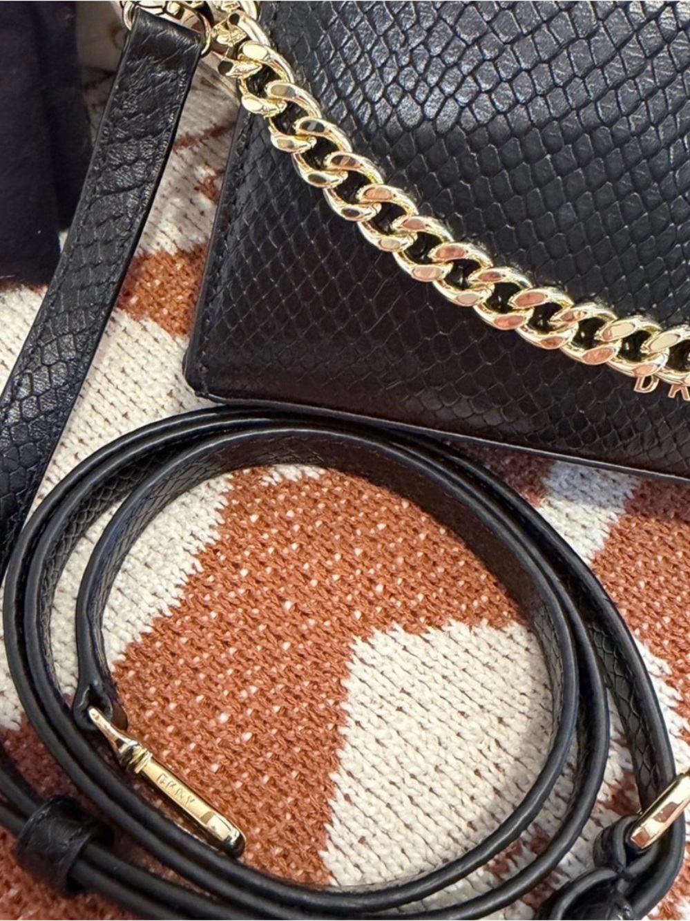 DKNY Black Python Snakeskin Embossed Flap Crossbody Bag with Gold Chain - Picture 9 of 10